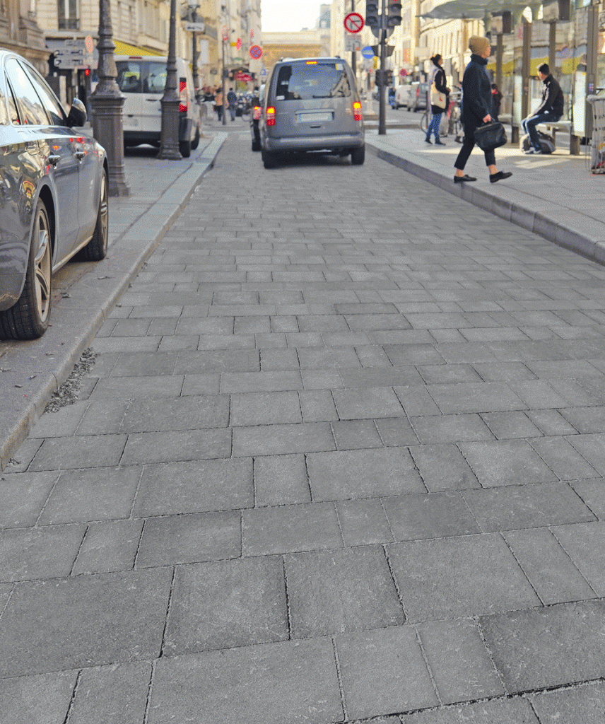 Pavimenti con masselli fotocatalitici: combattere l'inquinamento urbano con Betonella Futura 1 Pavimenti con masselli fotocatalitici: combattere l'inquinamento urbano con Betonella Futura Betonella Antica Aurelia 856x1024 1