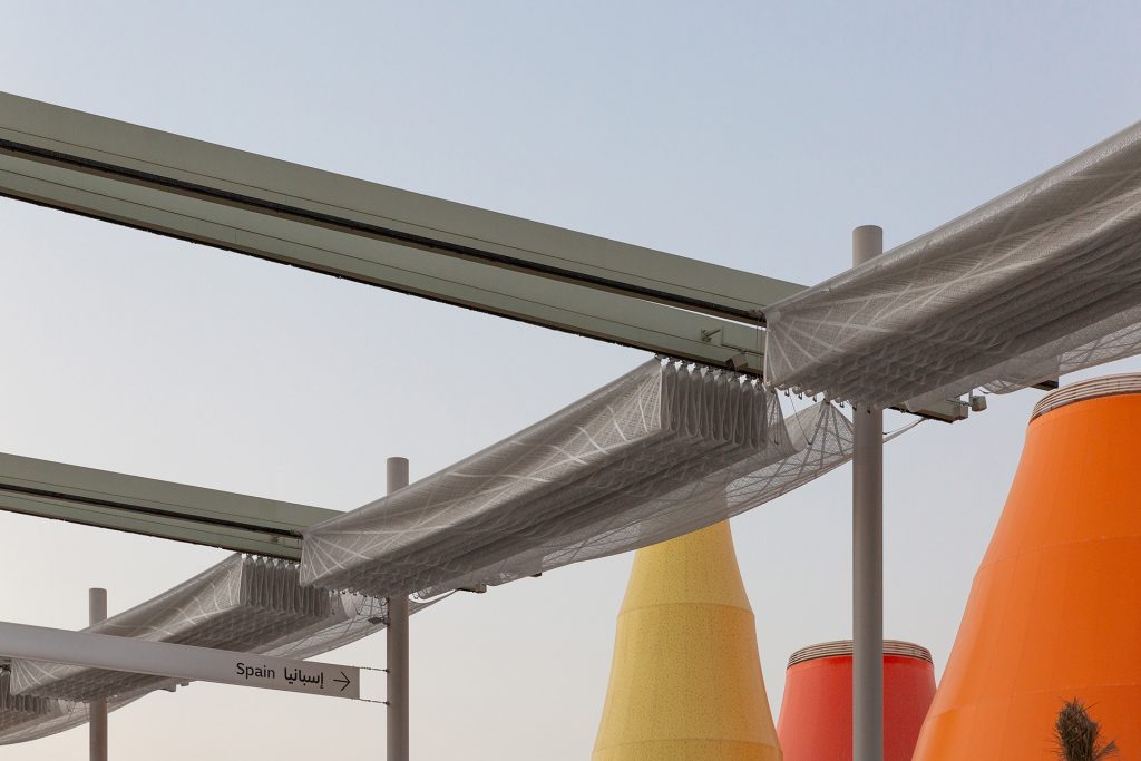 Copertura in tessuto tecnico: una struttura leggera, flessibile e resistente i Mesh Expo 2020 Dubai Pergola Sun Shading 31