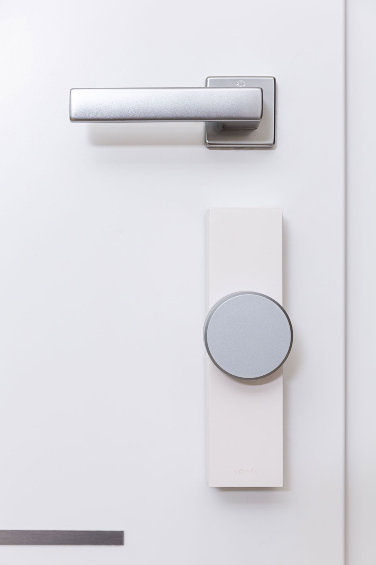 Una nuova serratura connessa per rinforzare la sicurezza delle porte di ingresso Door Keeper Vanessa