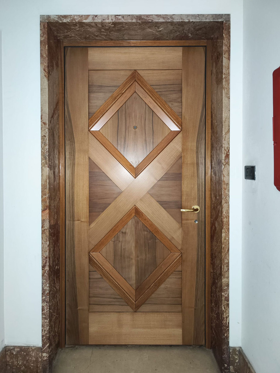 Porte blindate sicure: quale scegliere tra le migliori porta blindata in legno 2