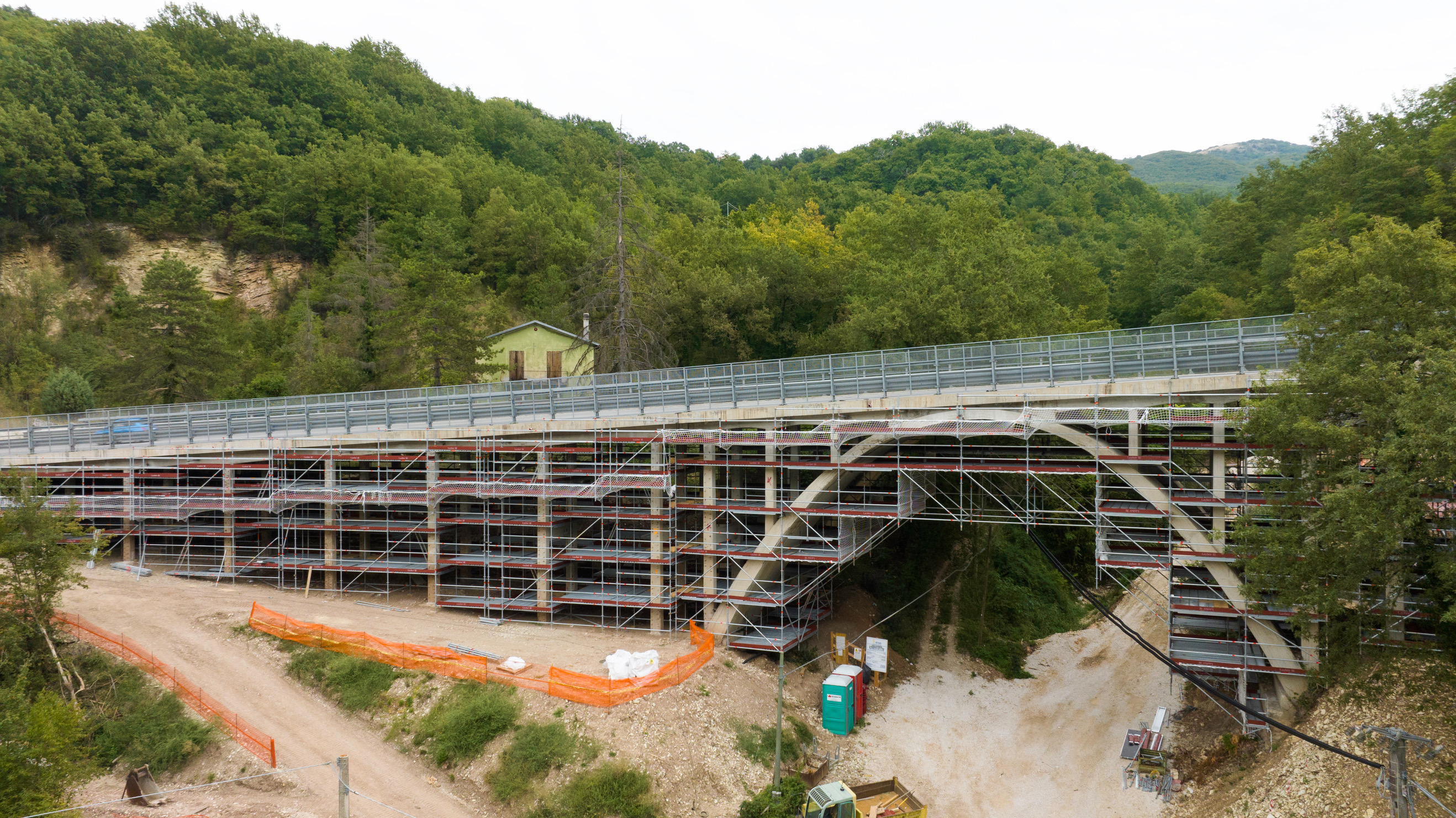 Ponti e viadotti: opere provvisionali evolute per gli interventi di restauro e messa in sicurezza Viadotto Terni Spoleto 4