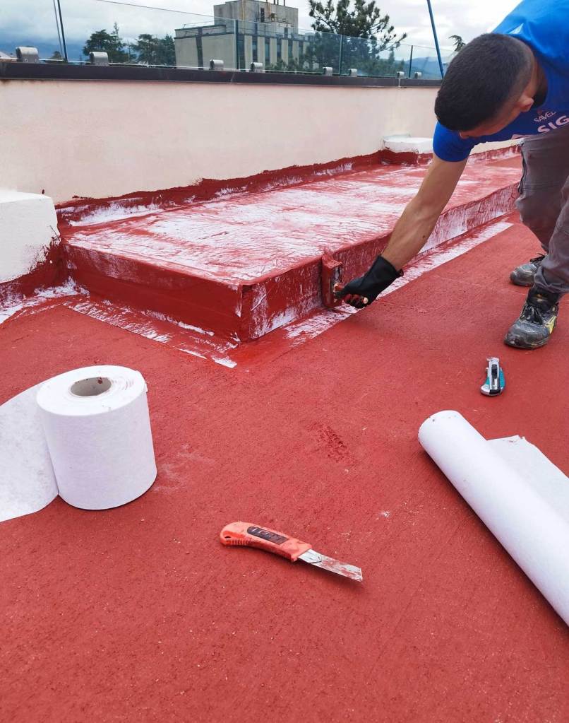 Guaine liquide per l’impermeabilizzazione: applicazioni, vantaggi e problematiche risolvibili 2 Guaine liquide per l’impermeabilizzazione: applicazioni, vantaggi e problematiche risolvibili come posare la guaina liquida