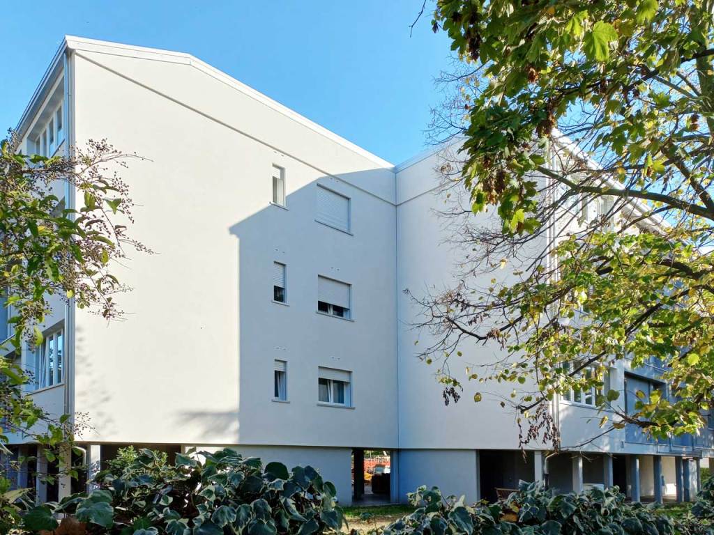 42 alloggi da classe G ad A2 in nove mesi: riqualificazione integrale del foro finestra grazie ai monoblocchi con VMC 2 42 alloggi da classe G ad A2 in nove mesi: riqualificazione integrale del foro finestra grazie ai monoblocchi con VMC 2