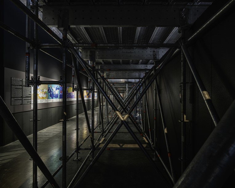 Biennale Architettura 2025, per il Padiglione Italia le strutture Layher trasformano lo spazio espositivo 7 Biennale Architettura 2025, per il Padiglione Italia le strutture Layher trasformano lo spazio espositivo Layher Padiglione Italia 5 ©Luigi Filetici