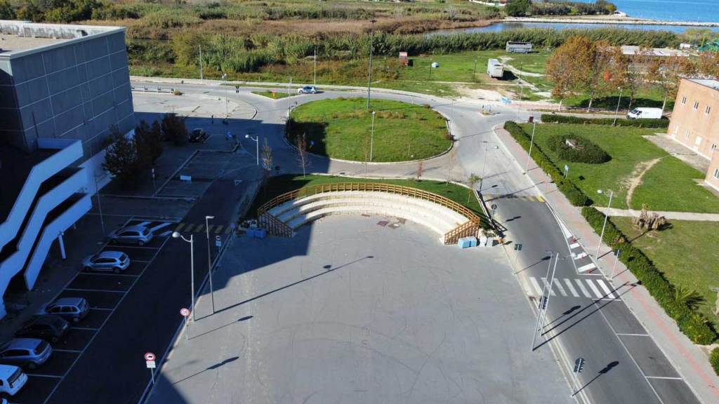 Rigenerare uno spazio pubblico con il calcestruzzo drenante: il caso di via D’Andrea a Montesilvano (Pescara) wMopntesilvano Piazza 1