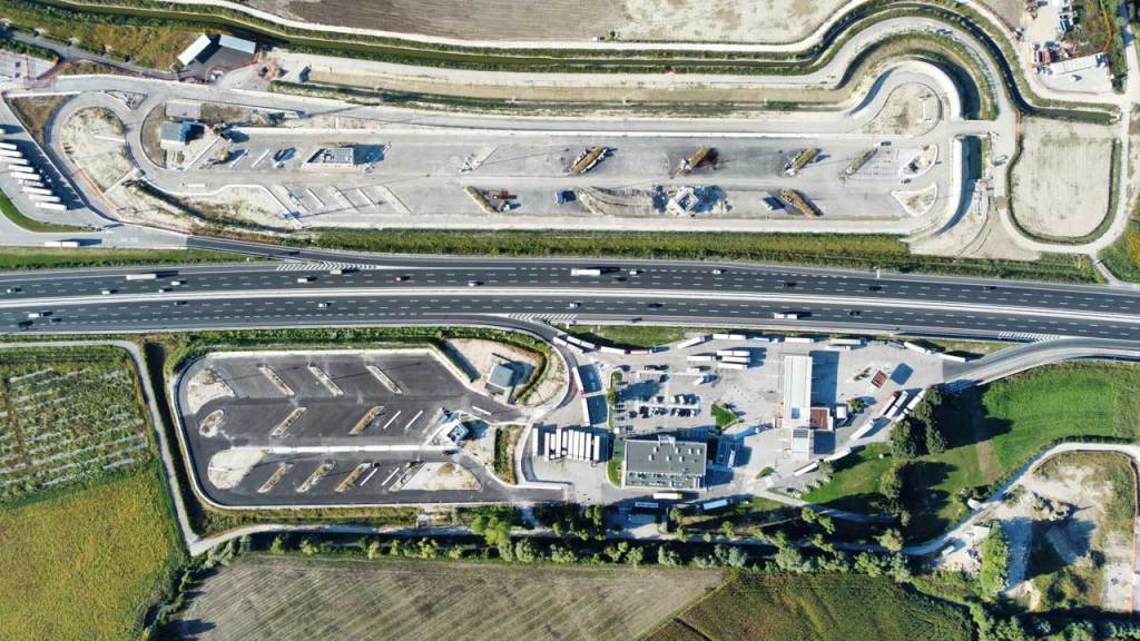 A4 Venezia-Trieste: nuove aree di sosta Fratta Nord e Sud con pavimentazioni i.tech CARGO Area di servizio Fratta