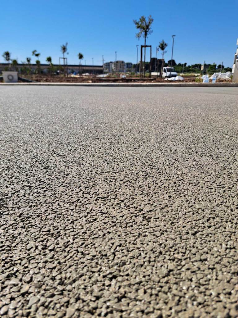 Parco della Rinascita di Bari: rigenerazione urbana e percorsi drenanti con i.idro DRAIN 5 Parco della Rinascita di Bari: rigenerazione urbana e percorsi drenanti con i.idro DRAIN Grana i.idro DRAIN Parco della Rinascita Bari