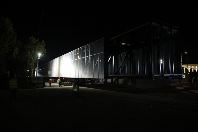 Nuova passerella pedonale a Linate: completato il varo del collegamento tra parcheggio P4, M4 e aeroporto 0N5A7163 tn