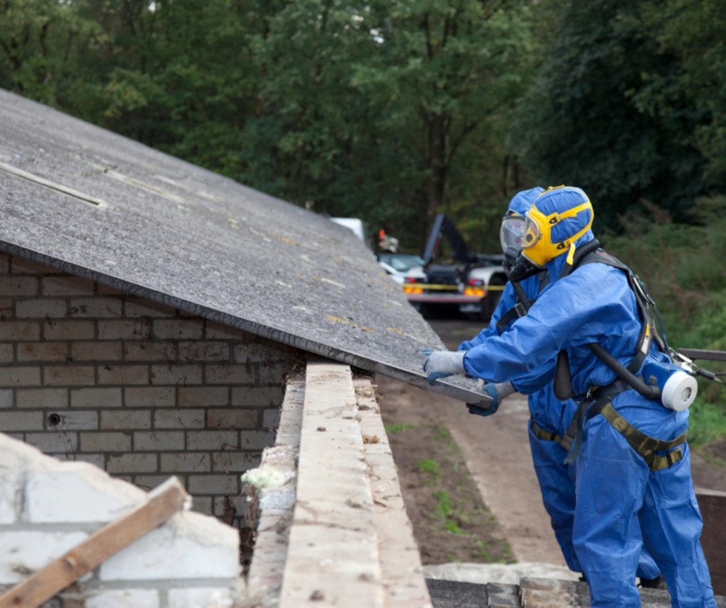 Bonifica coperture in amianto: quando scegliere l'incapsulamento e come funziona Messa in sicurezza amianto icobit